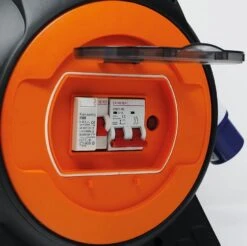 Maypole 15M Roller Mobile Mains Power Unit With LED Light MP3767 -Vango Sales 3767 safety switch 2 ol 1